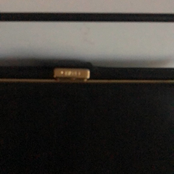 Chanel Authentic Black Long Wallet Caviar Skin - Picture 6 of 10